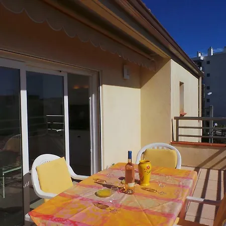 Lägenhet Spacious And Bright Flat Downtown And Beaches - Swimming Pool Antibes