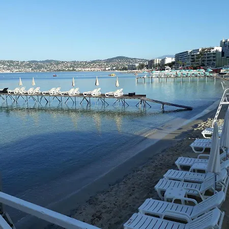 Spacious And Bright Flat Downtown And Beaches - Swimming Pool Lägenhet *