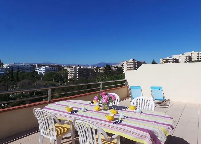 Spacious And Bright Flat Downtown And Beaches - Swimming Pool Apartament