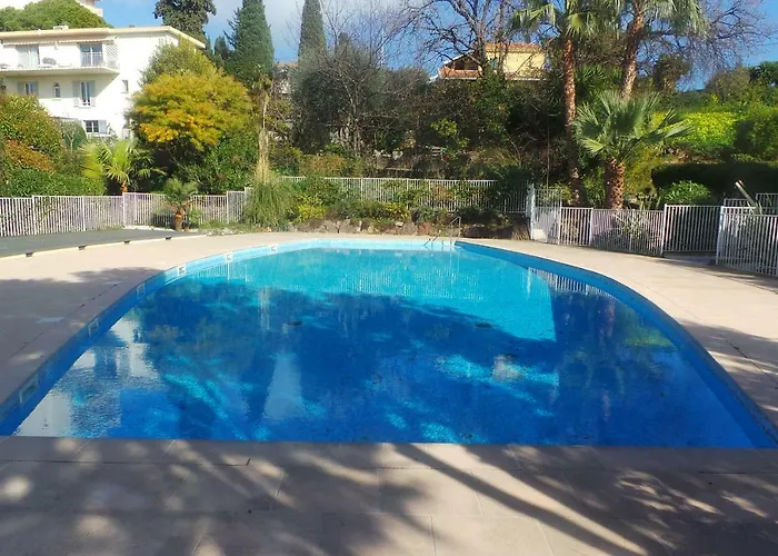 Spacious&bright Flat Downtown&beaches - Swimming Pool